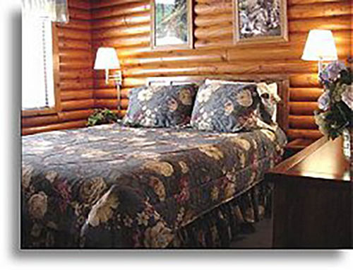 Whispering Pines Hotel June Lake